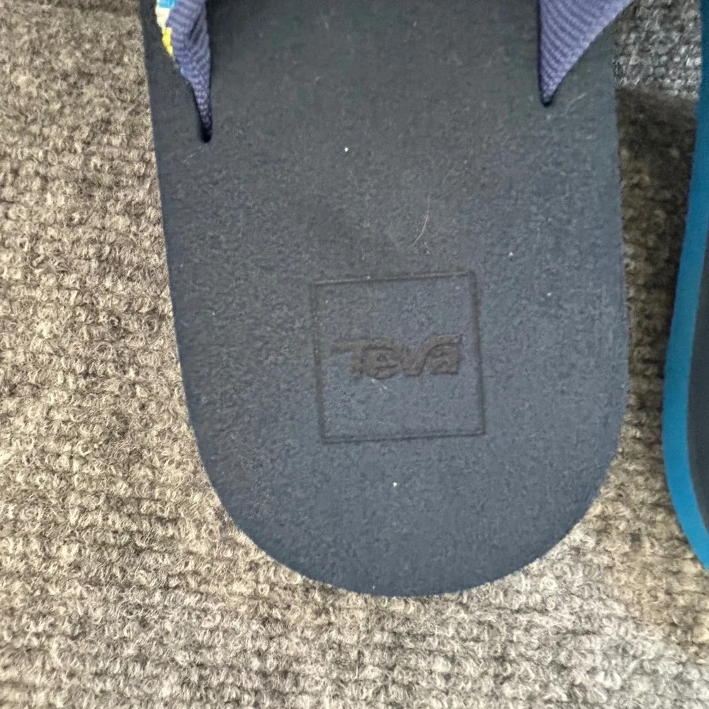 Teva Mush II Navy Blue Geometric Pattern Flip Flop Sandals 1093656Y Mens 6